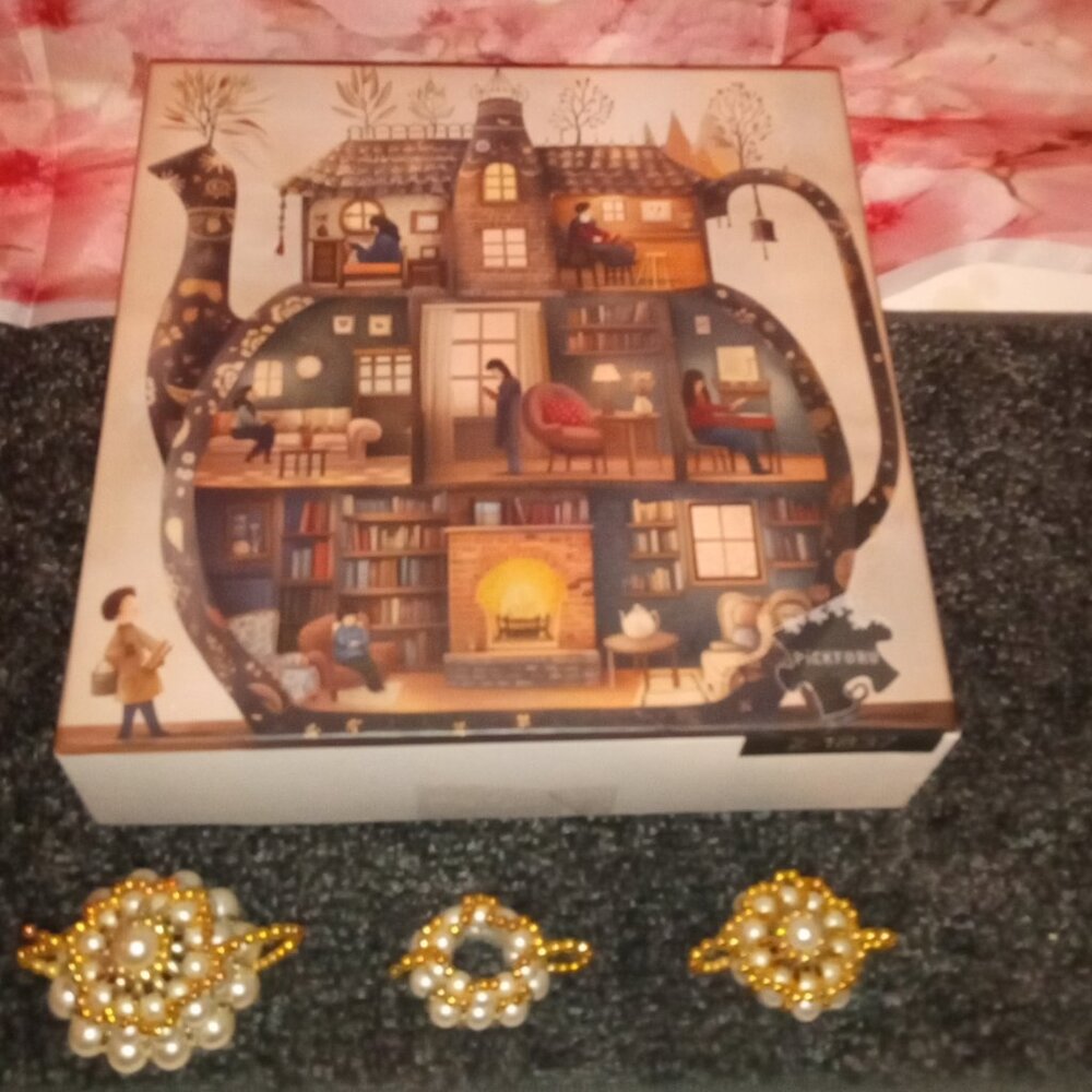 NEW PUZZLE TEAPOT LIBRARY" FUN WITH A MINI PEARL 3 PIECE TEA-SET INCLUDED